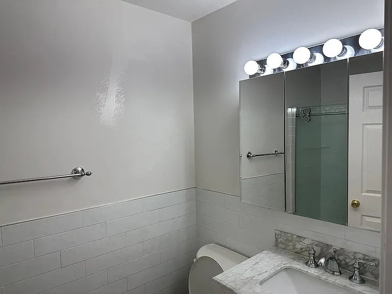8905-8913 Riverside Pl #8911-1 — Photo 2