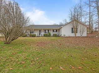 258 Raintree Dr, Livingston, TN 38570