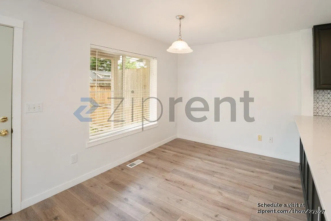 4 bed, 2.5 bath, 1550 sqft, $2,850 — Photo 4