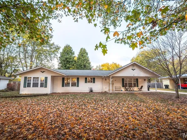 609 N Charles Ave, Saint James, MO 65559