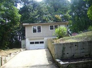 409 11th St, Midfield, AL 35228