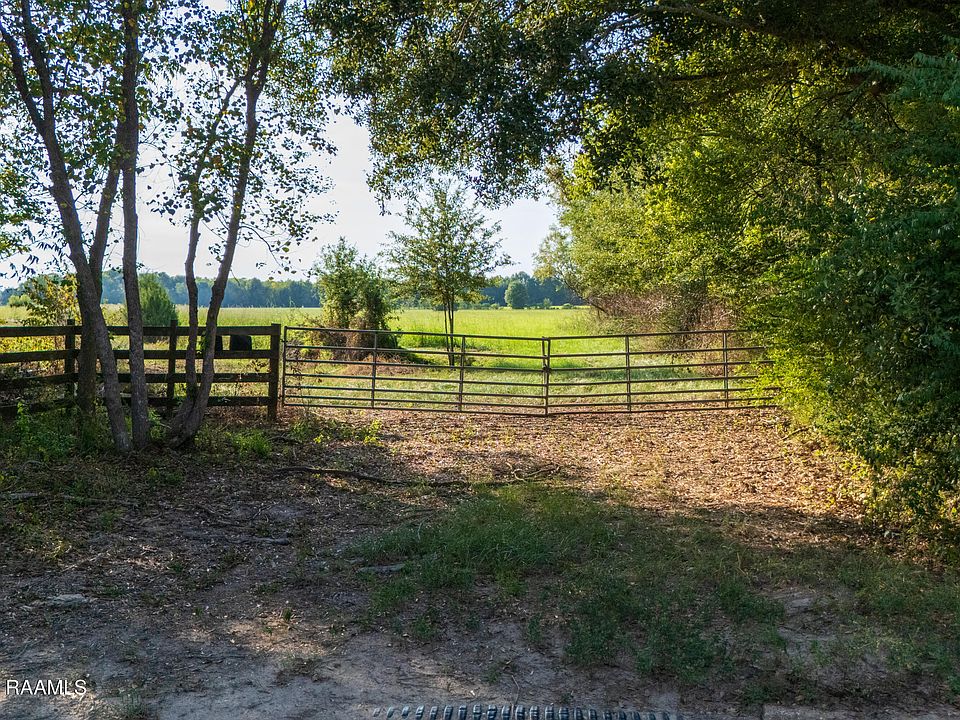 1st image of Apple Rd