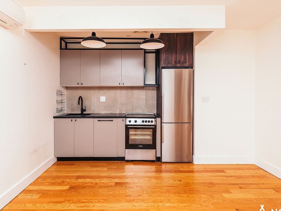 1st image of 620 Parkside Ave #3H