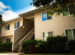 343 Willowind Pl, Iowa City, IA 52246
