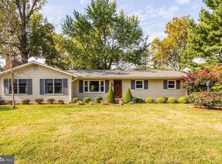 1 Pennsylvania Ave, Edgewater, MD 21037