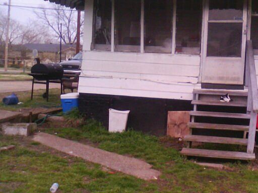2nd image of 1604 Court St