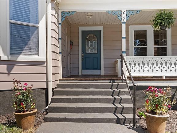4th image of 212 Gwyn Ave
