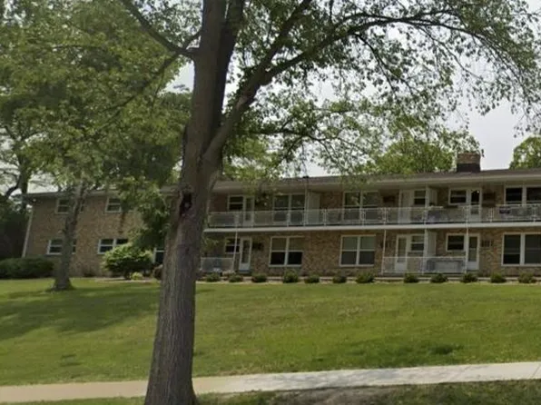 304 North Segoe Road #202, Madison, WI 53705