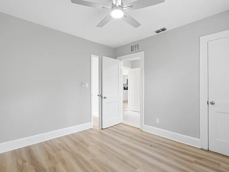 4020 Ernest St — Photo 14