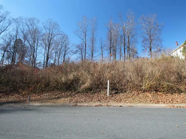 Barnsdale Rd, Charlottesville, VA 22911