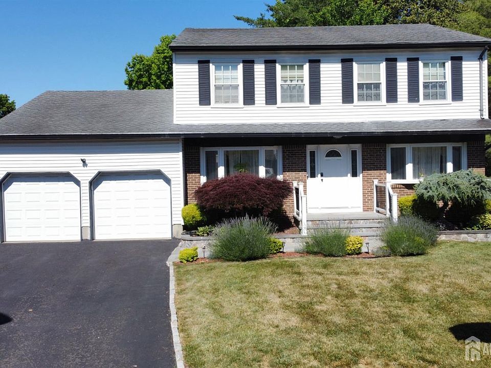 1st image of 80 Deerfield Rd