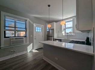 3941 N Janssen Ave APT 2, Chicago, IL 60613