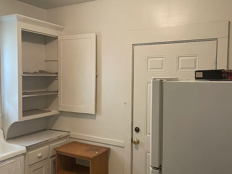 901 N Main St — Photo 1