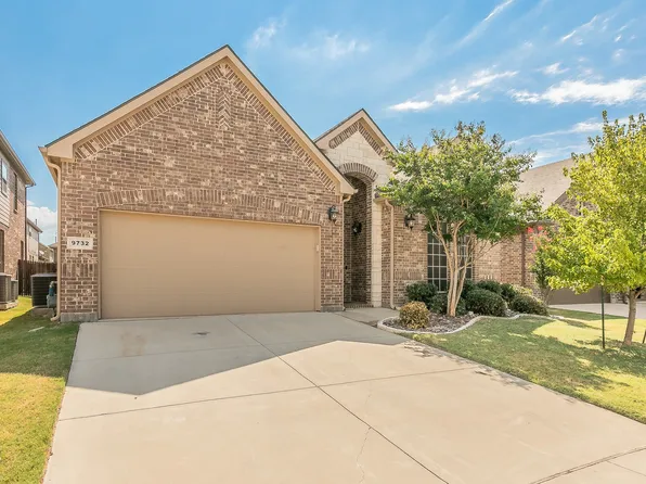 9732 Bodega Bay Rd, Fort Worth, TX 76177