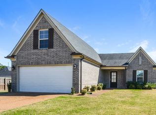 2733 Sapper Ln, Southaven, MS 38672