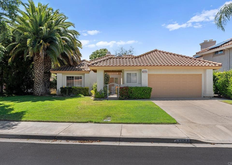 1st image of 41924 Avenida Vista Ladera