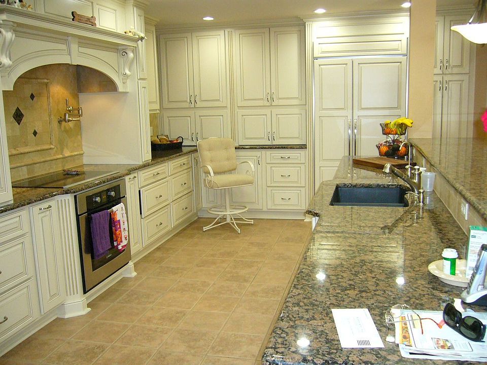 1st image of 2915 Country Place Ct