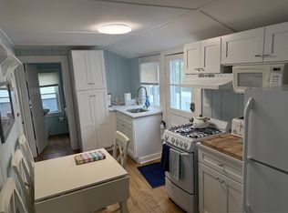 115 Kings Hwy #1, Hampton, NH 03842
