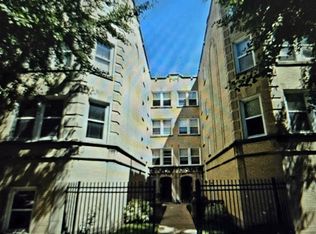 2318 W Rosemont Ave APT 2, Chicago, IL 60659