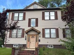1710 Van Ness Ter, Union, NJ 07083