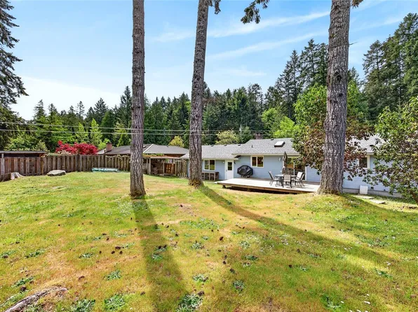 140 Quarry Dr, Saltspring Island, BC V8K 1J1
