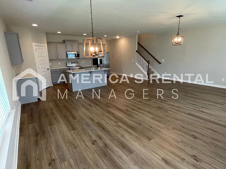 294 Shiloh Creek Dr — Photo 11