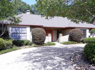 5906 Foxcroft Rd, Tyler, TX 75703