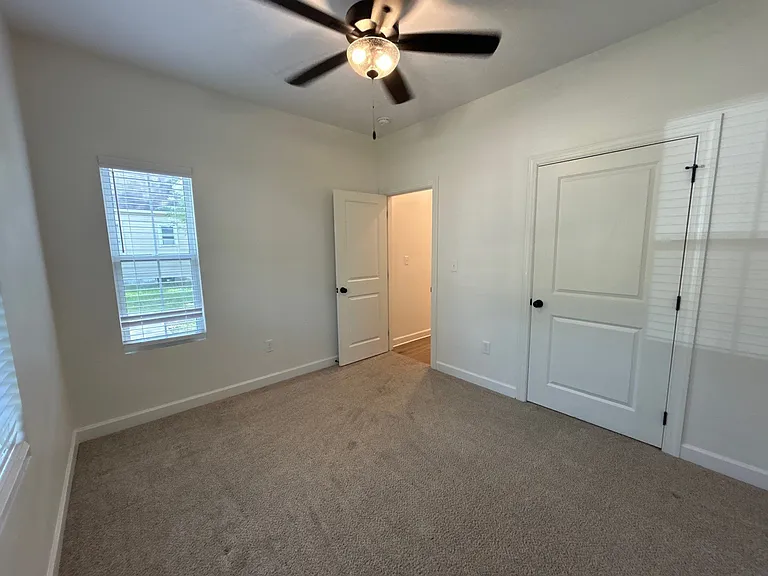 244 Linden St — Photo 10