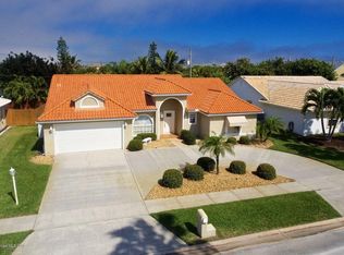 130 Waters Edge Ln, Indialantic, FL 32903