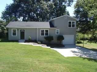 117 Mountain View Ave, Greer, SC 29650