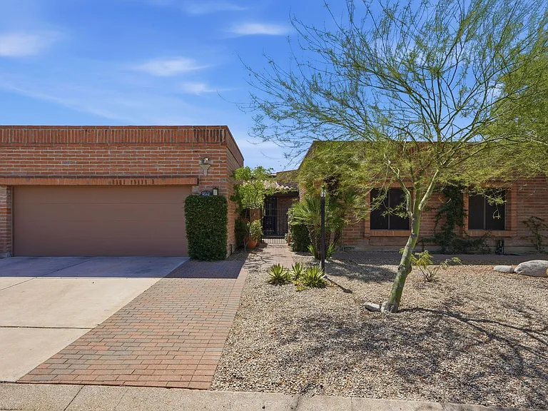 4380 N Camino De Carrillo — Photo 5