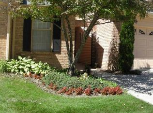 8406 Quail Hollow Rd, Indianapolis, IN 46260