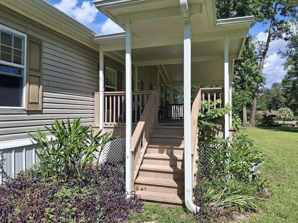 291 Payton Rd