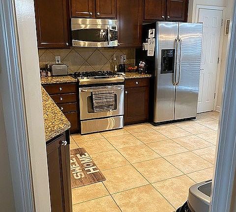 4th image of 2331 Millhaven St SE