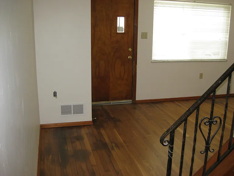 7 Johnson St — Photo 14