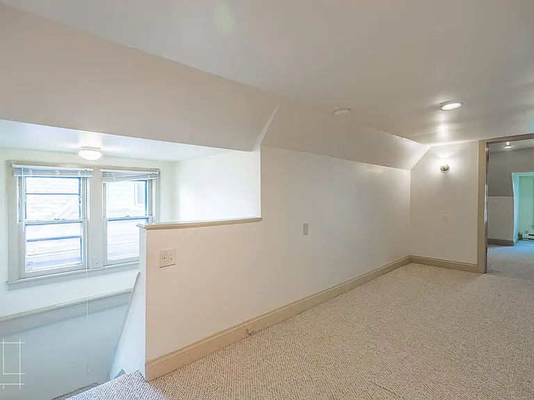 83 King Ave — Photo 47