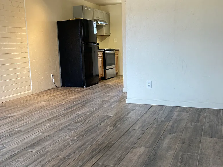 1632 N Louis Ln #5 — Photo 24