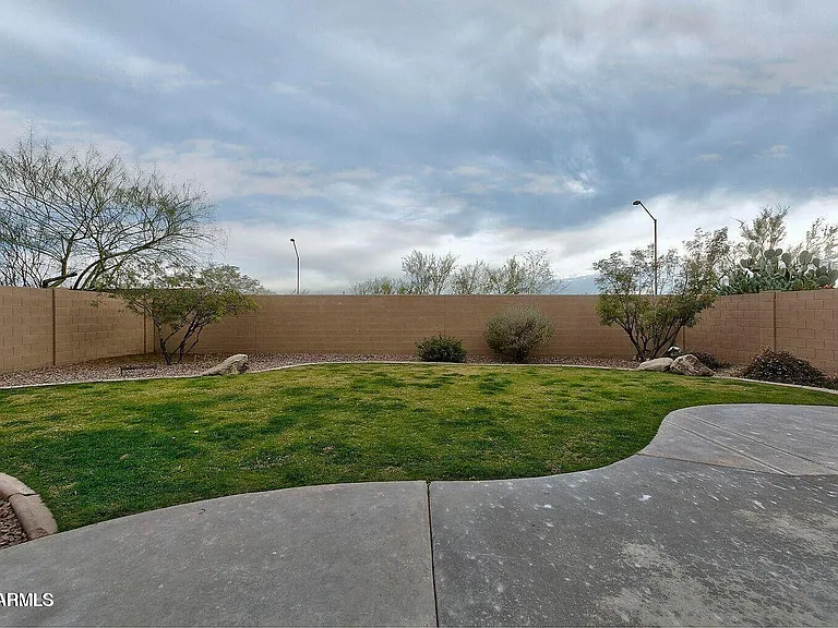2023 W Shackleton Dr — Photo 11