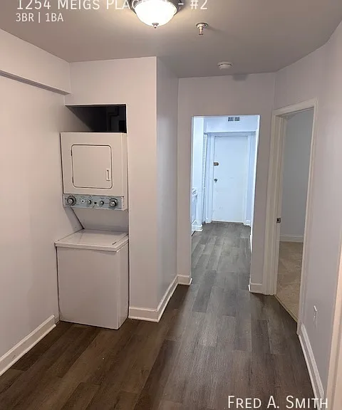 1254 Meigs Pl NE #2 — Photo 6