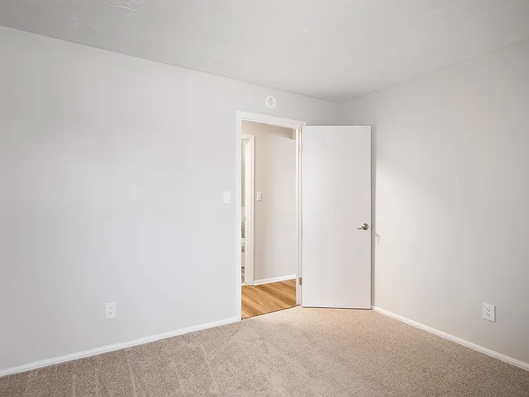 Coppertree Apartments — Photo 44