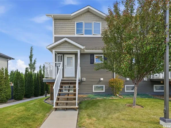 UNIT 202-275 Pringle LANE, Saskatoon, SK S7T 0T5