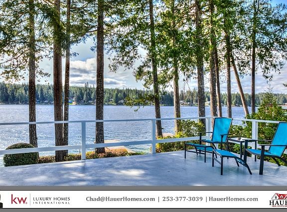 4th image of 1800 E Mason Lake Dr W