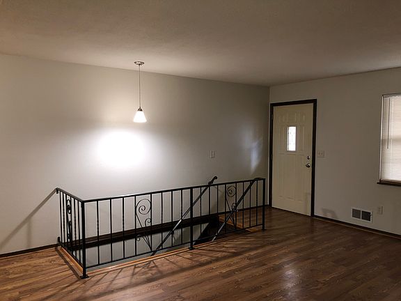 2nd image of 7141 Crisp Ave