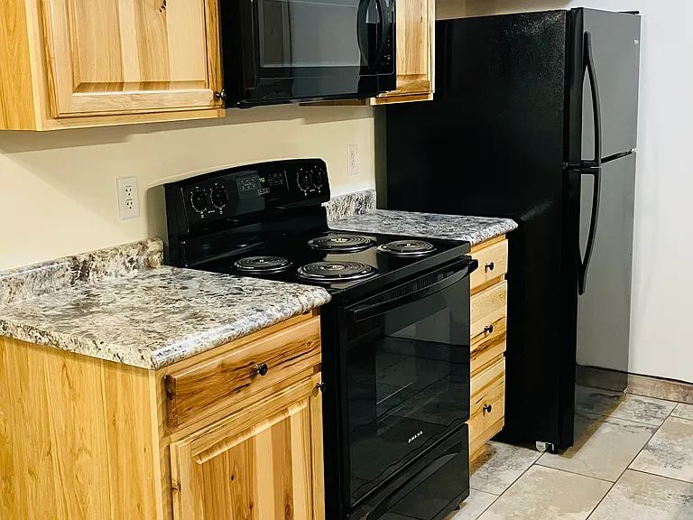 St. Andrews Apartments — Photo 11