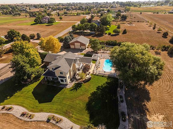 4th image of 219 Willow Dr