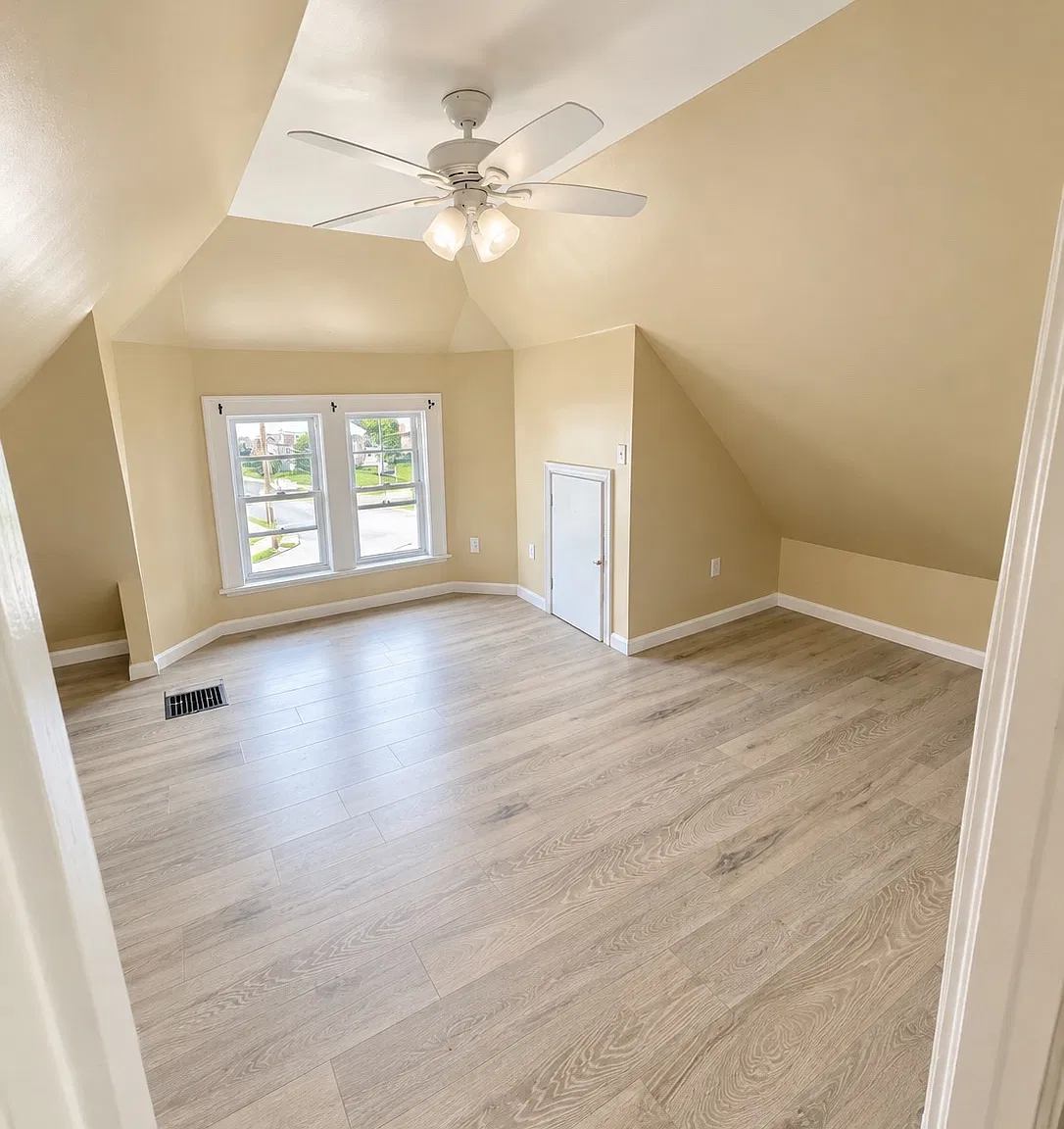2 bed, $1,450 — Photo 2