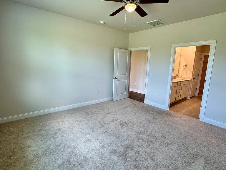 7477 Linda Vista Ln — Photo 15