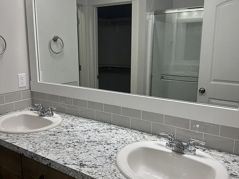 248 Stagecoach Ave — Photo 7
