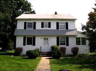 21 Mountain Rd, Fallston, MD 21047