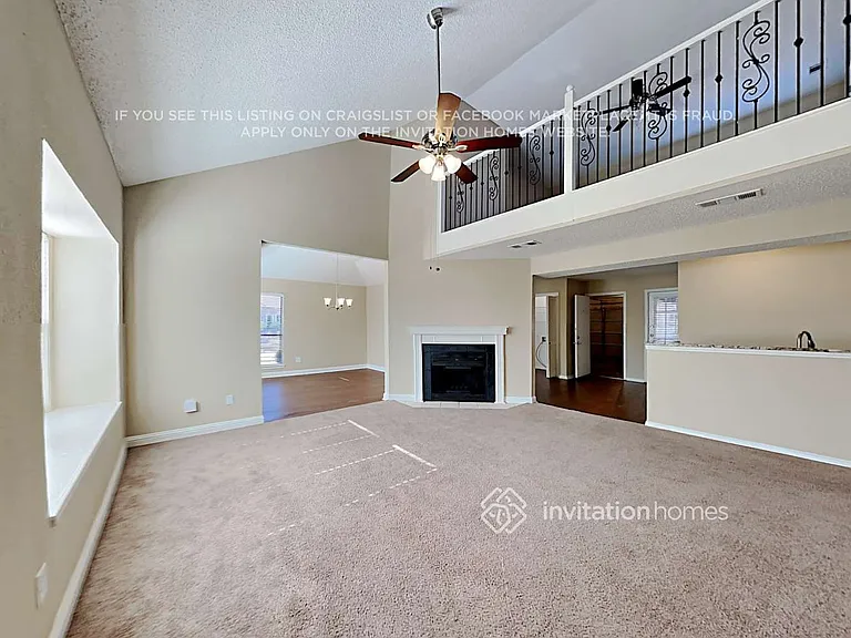 8713 Wood Glen Dr — Photo 5